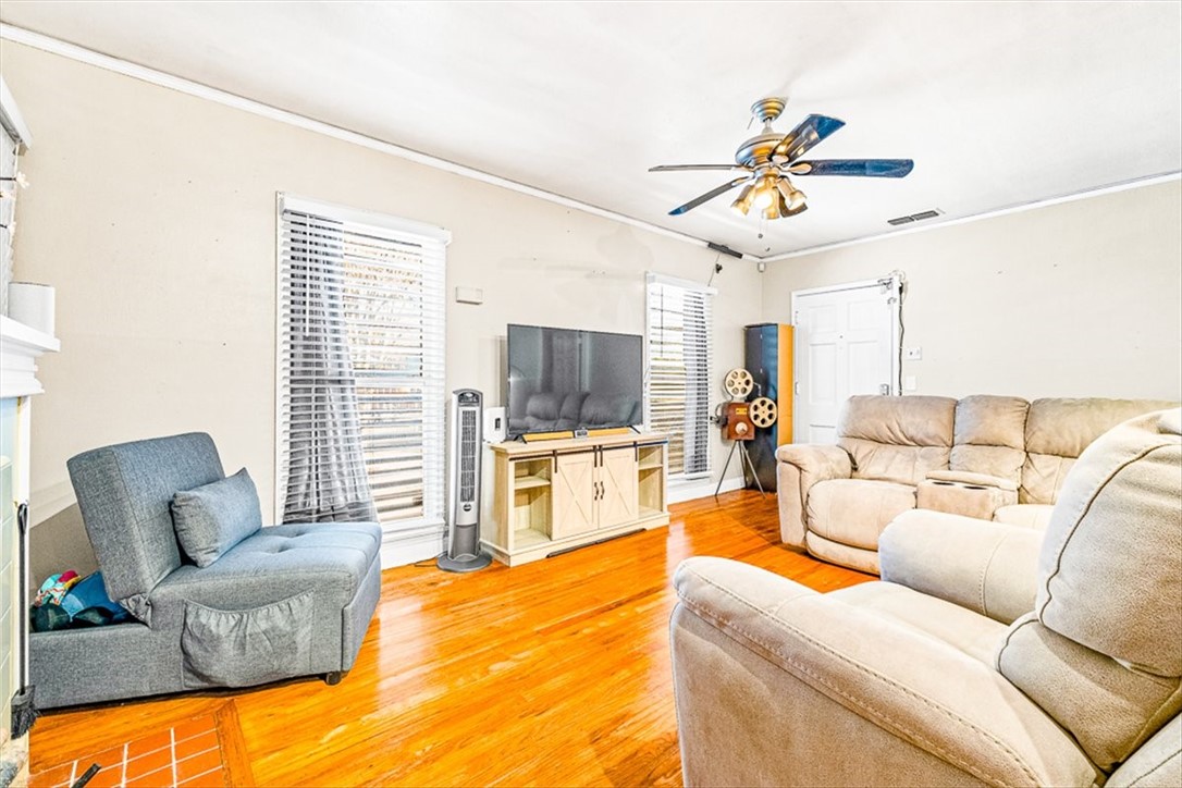 417 Fairmont Drive Corpus Christi TX 78408