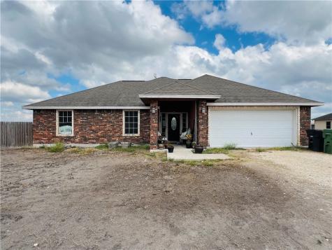 317 County Road 3101 Orange Grove TX 78372