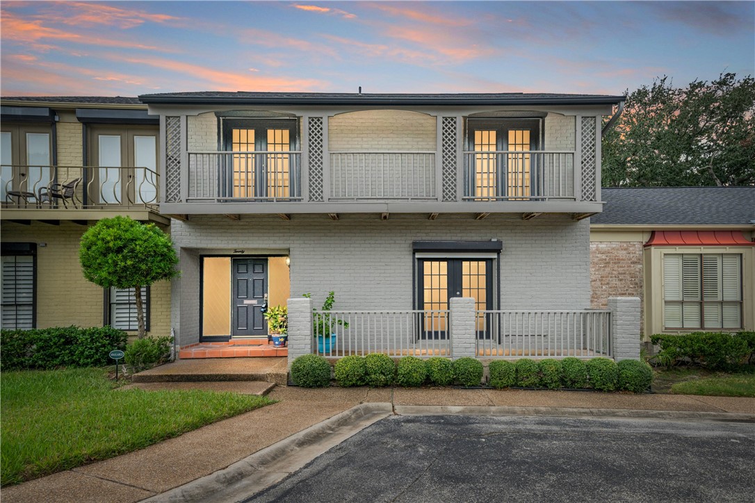 29 Lake Shore 29 Corpus Christi TX 78413