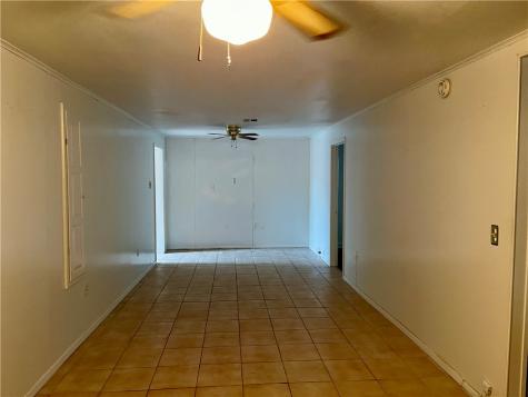 1101 Dewey Avenue Alice TX 78332