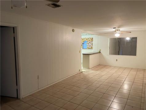 1101 Dewey Avenue Alice TX 78332