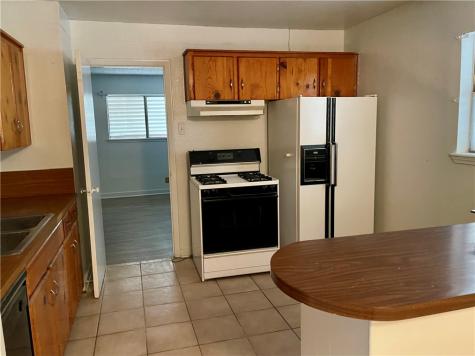 1101 Dewey Avenue Alice TX 78332