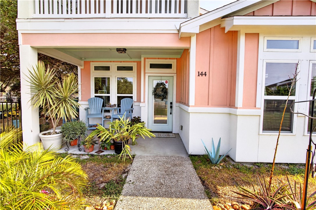 144 Lavaca Circle Rockport TX 78382