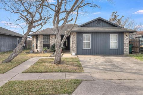 2621 Persimmon Street Corpus Christi TX 78415