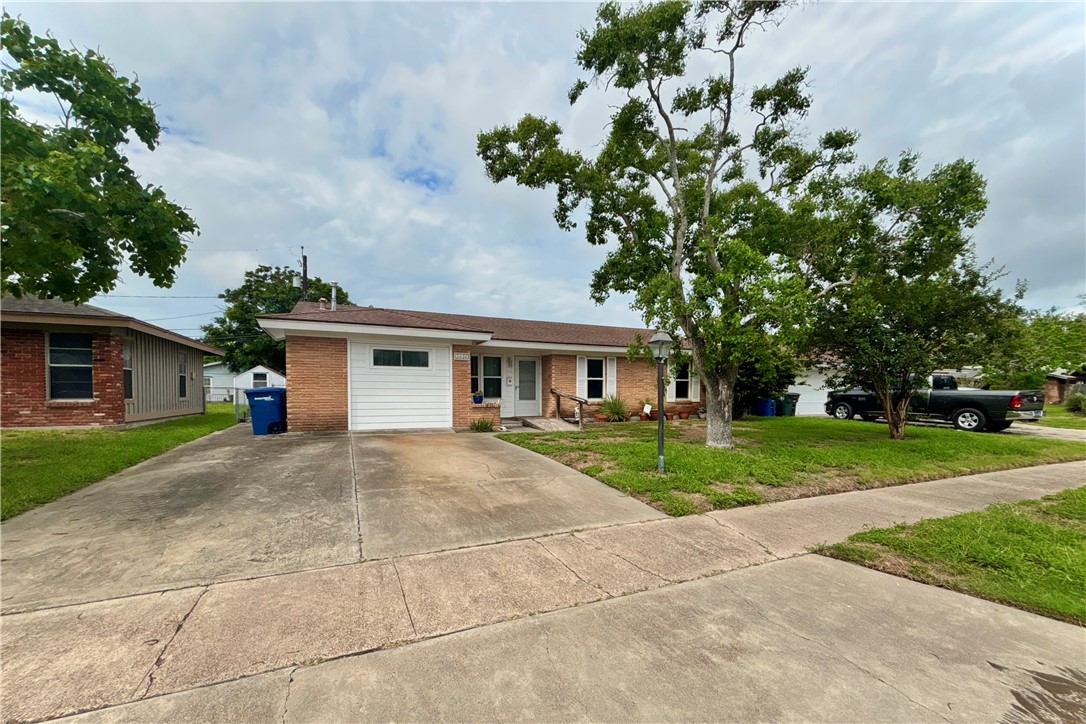 5838 Glen Arbor Drive Corpus Christi TX 78412