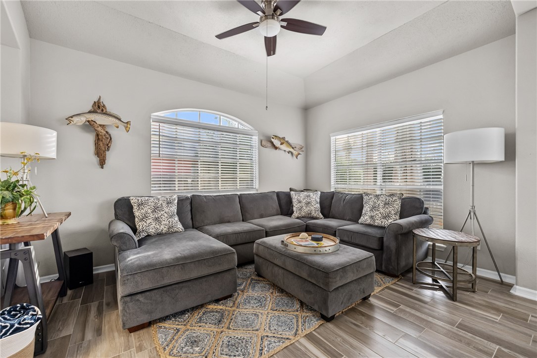 15842 Grenadine Drive Corpus Christi TX 78418