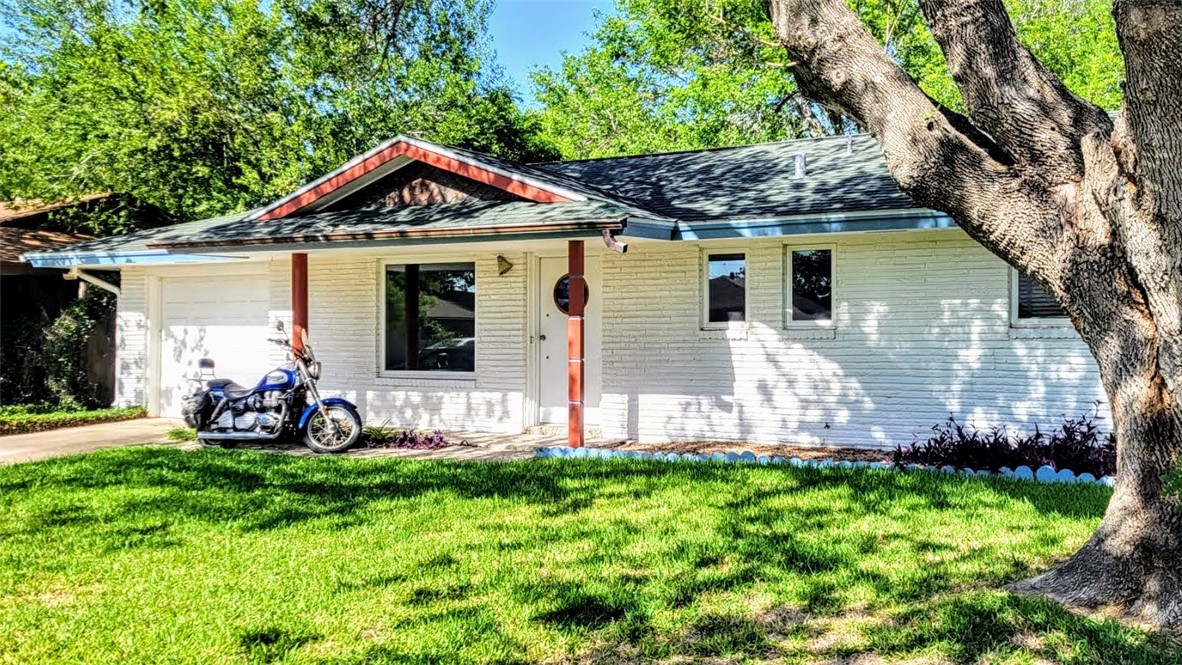 1226 Euclid Circle Portland TX 78374