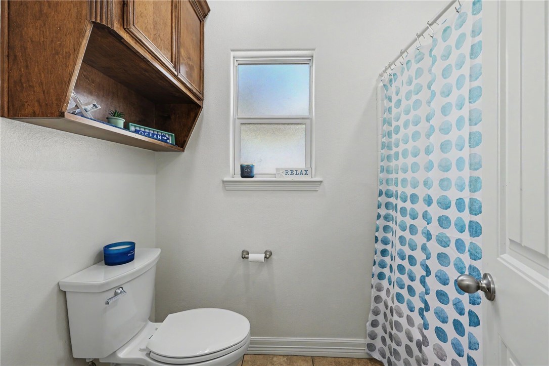 1950 Sandy Way Corpus Christi TX 78418