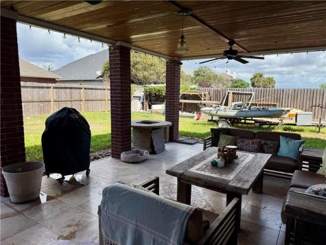 209 Cypress Point Portland TX 78374