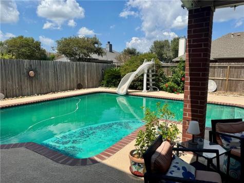 209 Cypress Point Portland TX 78374