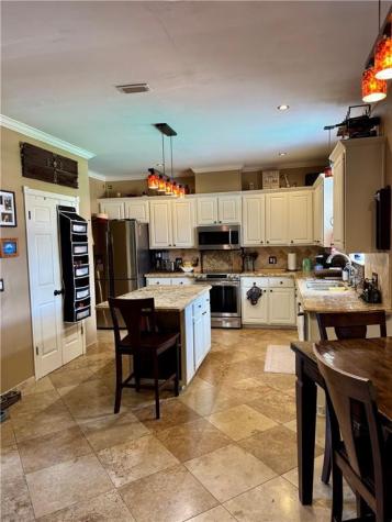 209 Cypress Point Portland TX 78374
