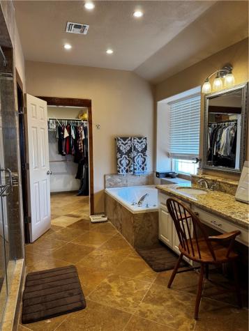 209 Cypress Point Portland TX 78374
