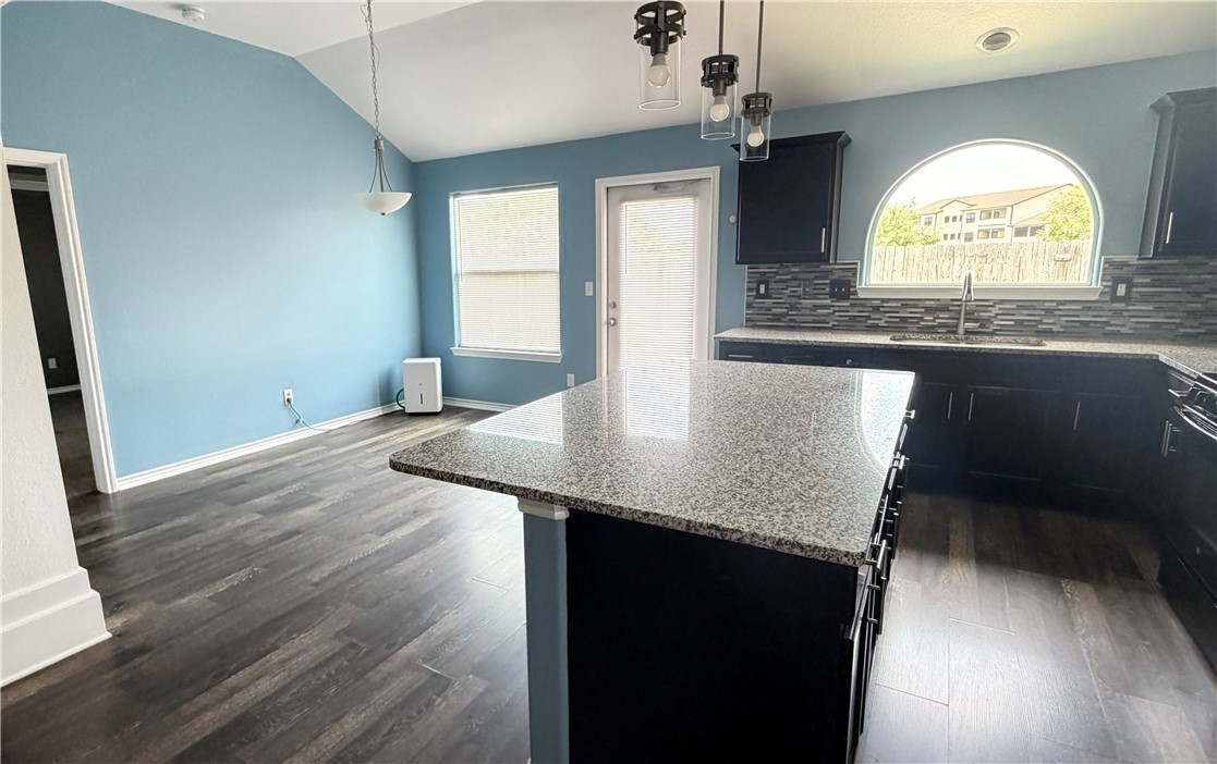 3614 Wl Breeding Drive Corpus Christi TX 78414