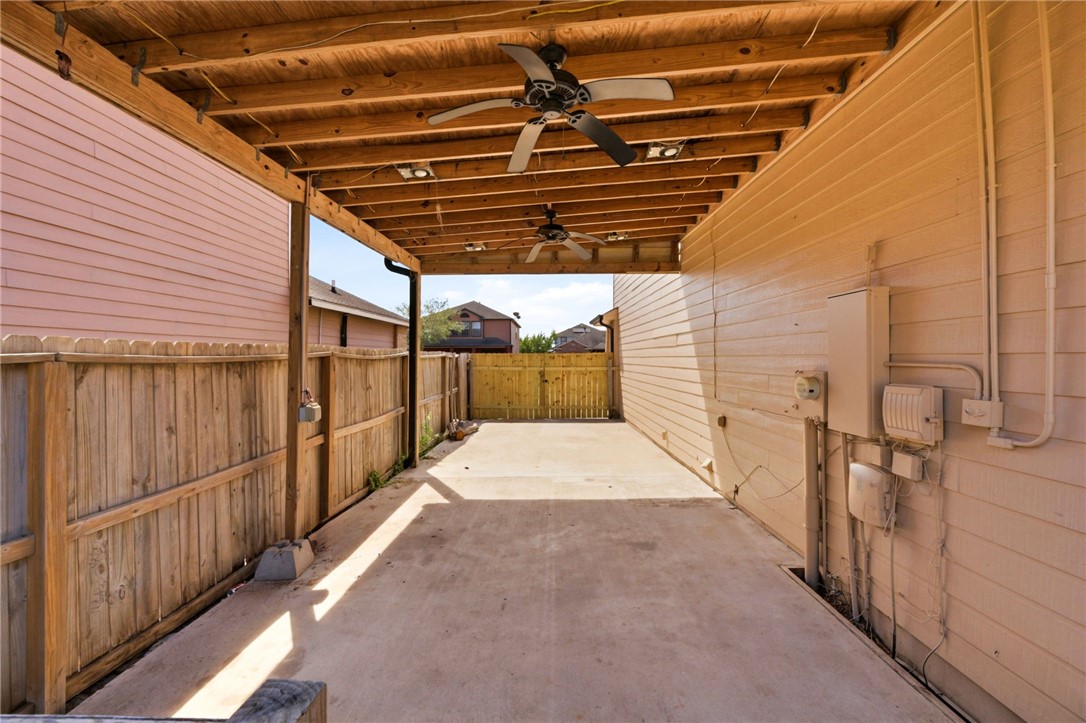 2922 Santa Sofia Street Corpus Christi TX 78415