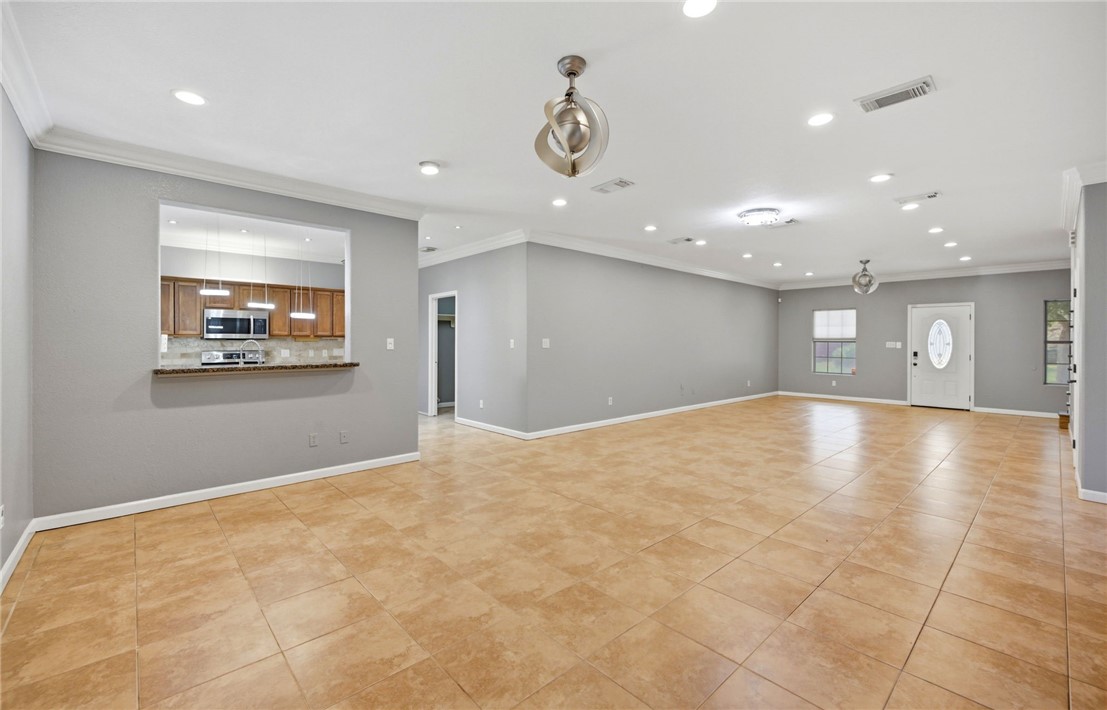 2922 Santa Sofia Street Corpus Christi TX 78415