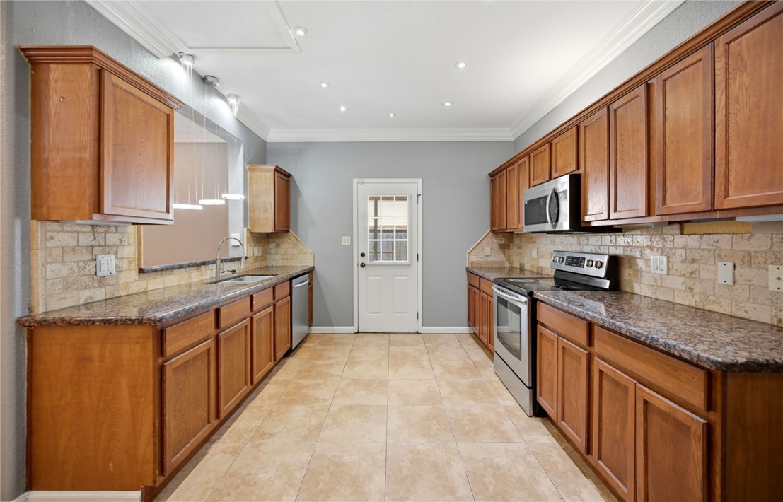 2922 Santa Sofia Street Corpus Christi TX 78415