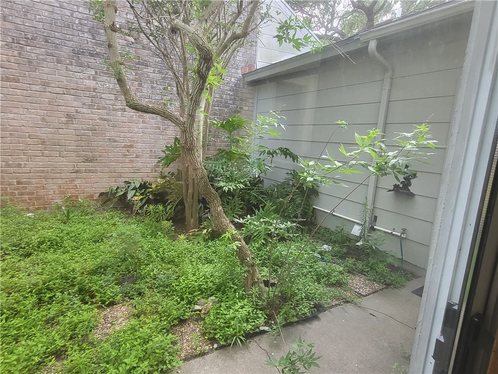 3025 Quail Springs L2 Corpus Christi TX 78414
