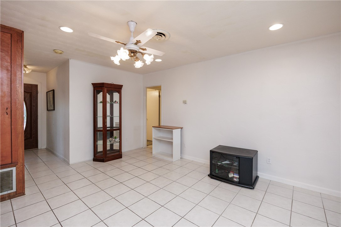 4025 Tripoli Drive Corpus Christi TX 78411