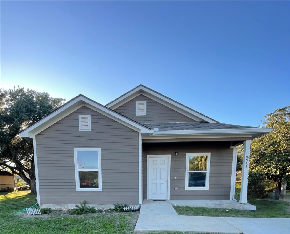 911 Heron Lane Rockport TX 78382