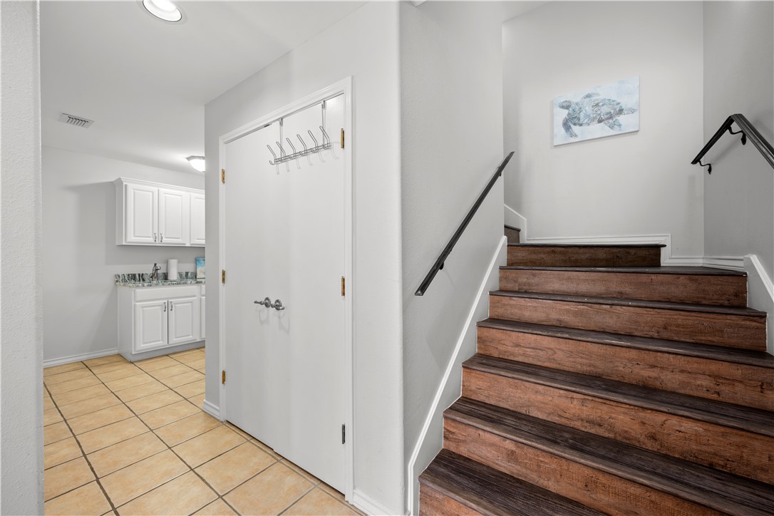 649 Anchor Drive Port Aransas TX 78373