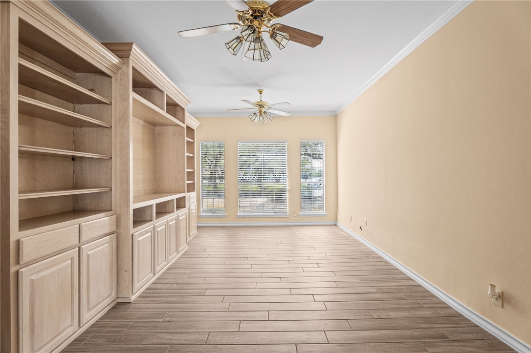 505 Spyglass Rockport TX 78382