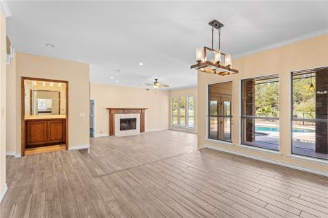 505 Spyglass Rockport TX 78382