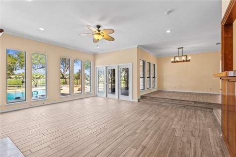 505 Spyglass Rockport TX 78382