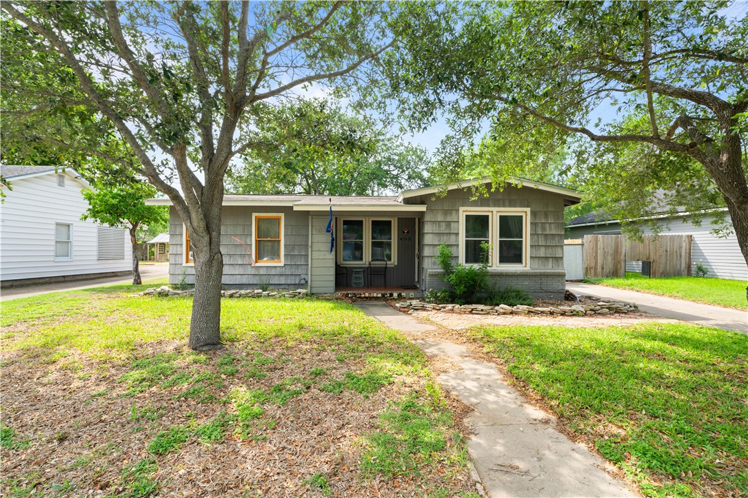 1034 Wilshire Place Corpus Christi TX 78411