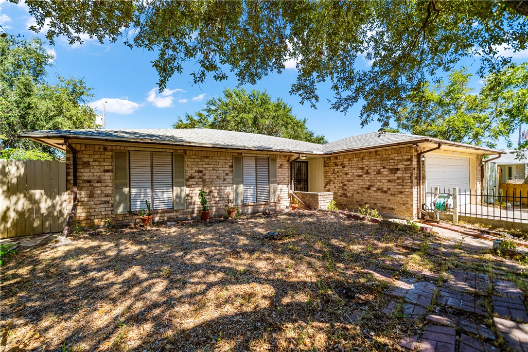 2210 Brighton Drive Corpus Christi TX 78418