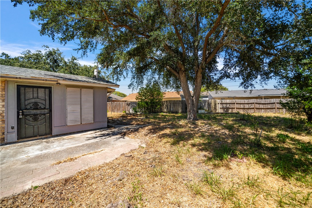 2210 Brighton Drive Corpus Christi TX 78418