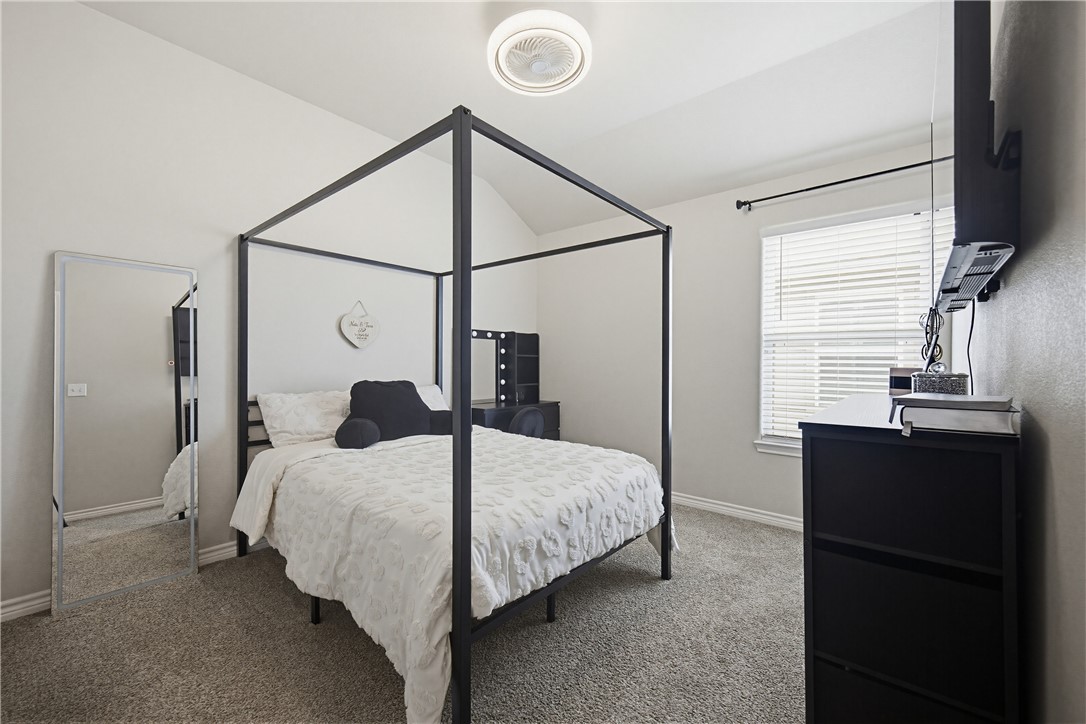 1261 Thames Chase Drive Corpus Christi TX 78415