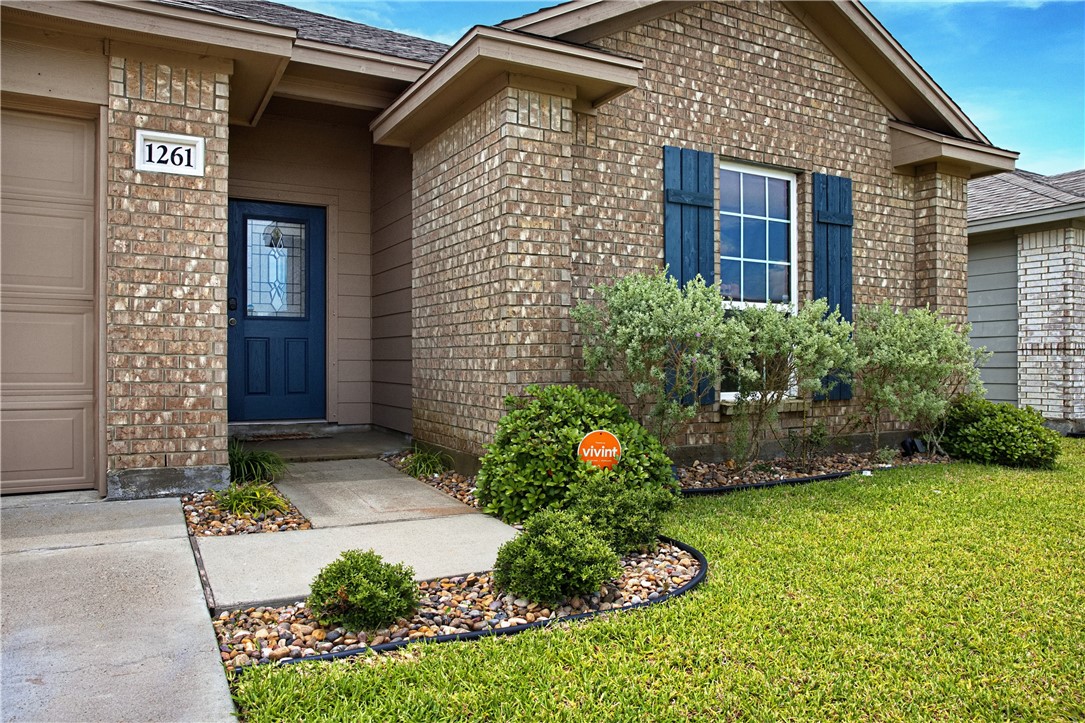 1261 Thames Chase Drive Corpus Christi TX 78415