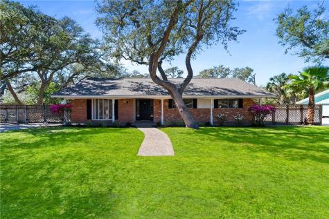 1905 Shores Lane Rockport TX 78382