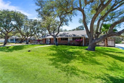 1905 Shores Lane Rockport TX 78382