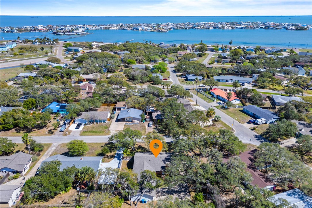 1905 Shores Lane Rockport TX 78382