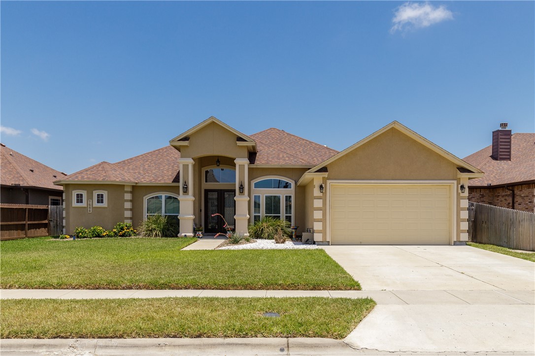 7506 E Lake Drive Corpus Christi TX 78414