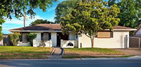 5351 Flynn Parkway Corpus Christi TX 78411