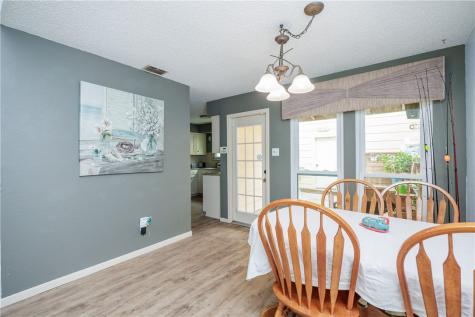 3002 Quail Springs E-5 Corpus Christi TX 78414