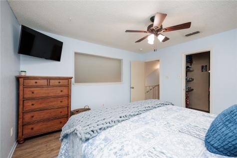 3002 Quail Springs E-5 Corpus Christi TX 78414