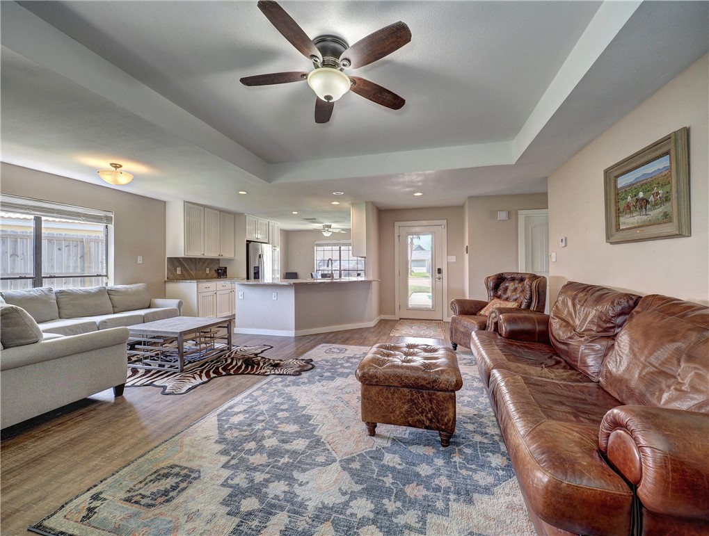 543 Lydia Ann Channel Port Aransas TX 78373