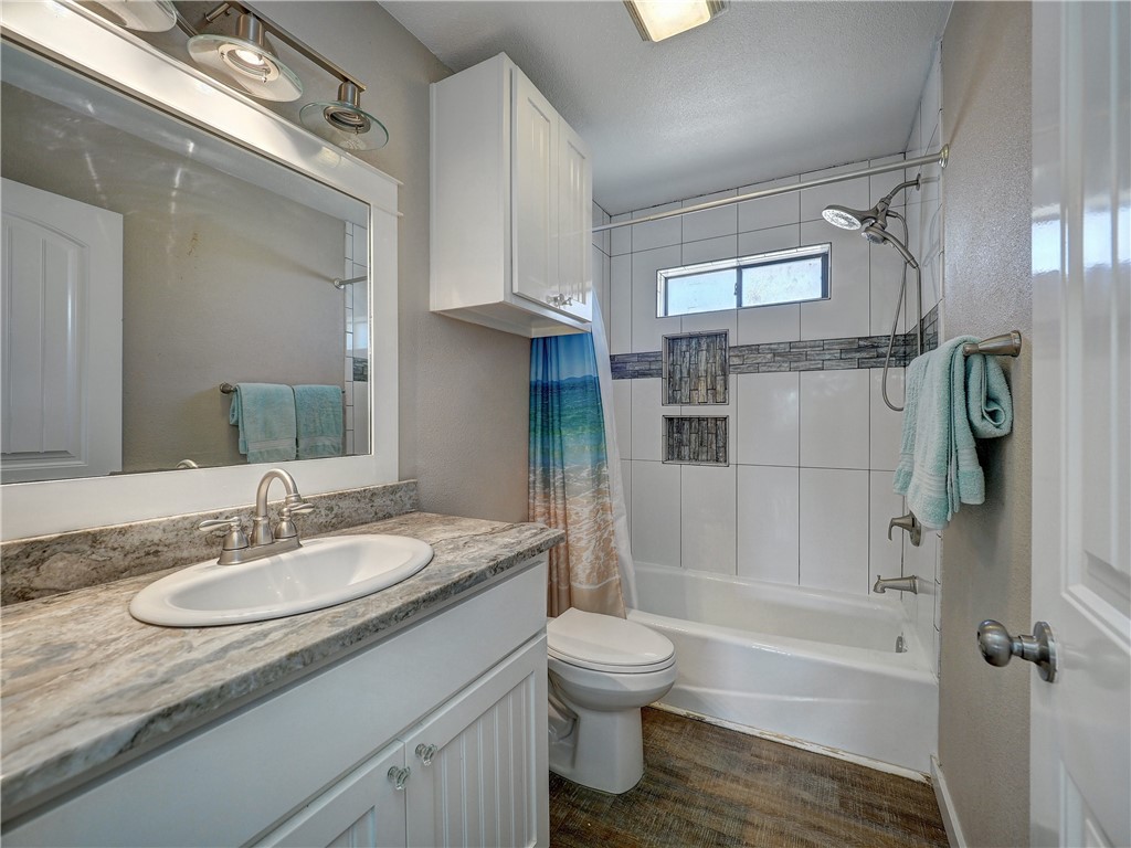 543 Lydia Ann Channel Port Aransas TX 78373