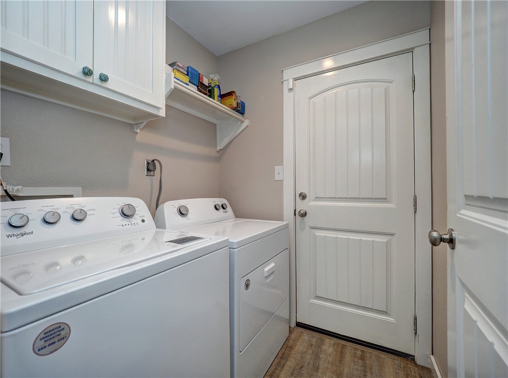 543 Lydia Ann Channel Port Aransas TX 78373