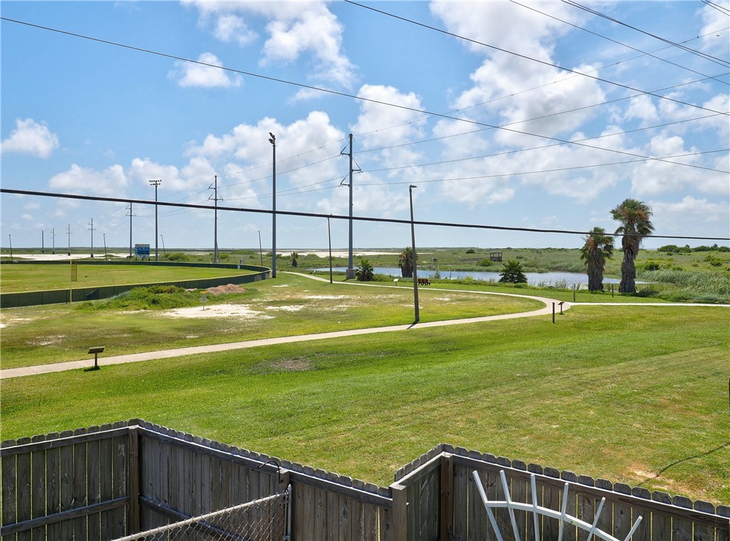 543 Lydia Ann Channel Port Aransas TX 78373