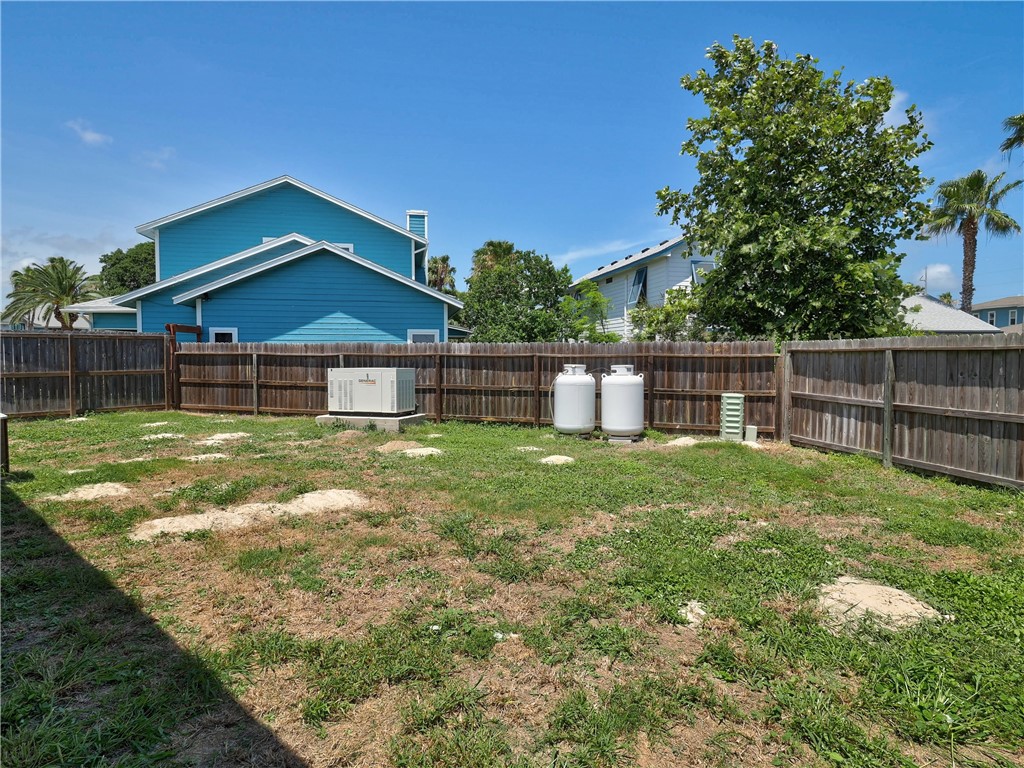 543 Lydia Ann Channel Port Aransas TX 78373
