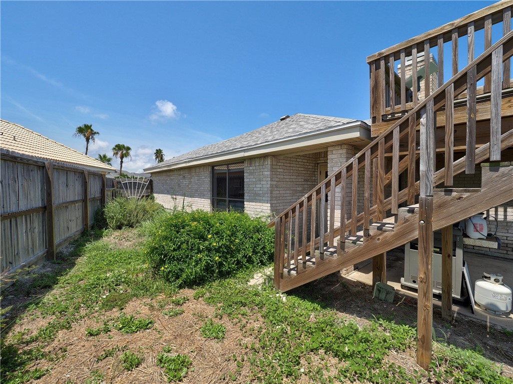 543 Lydia Ann Channel Port Aransas TX 78373