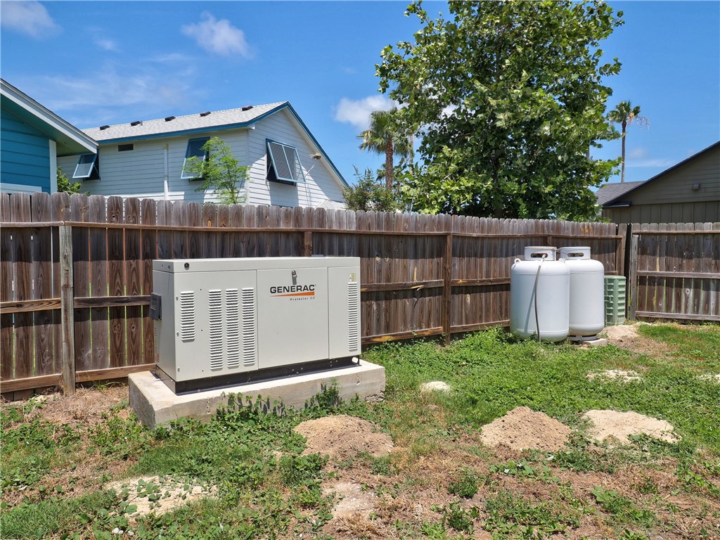 543 Lydia Ann Channel Port Aransas TX 78373