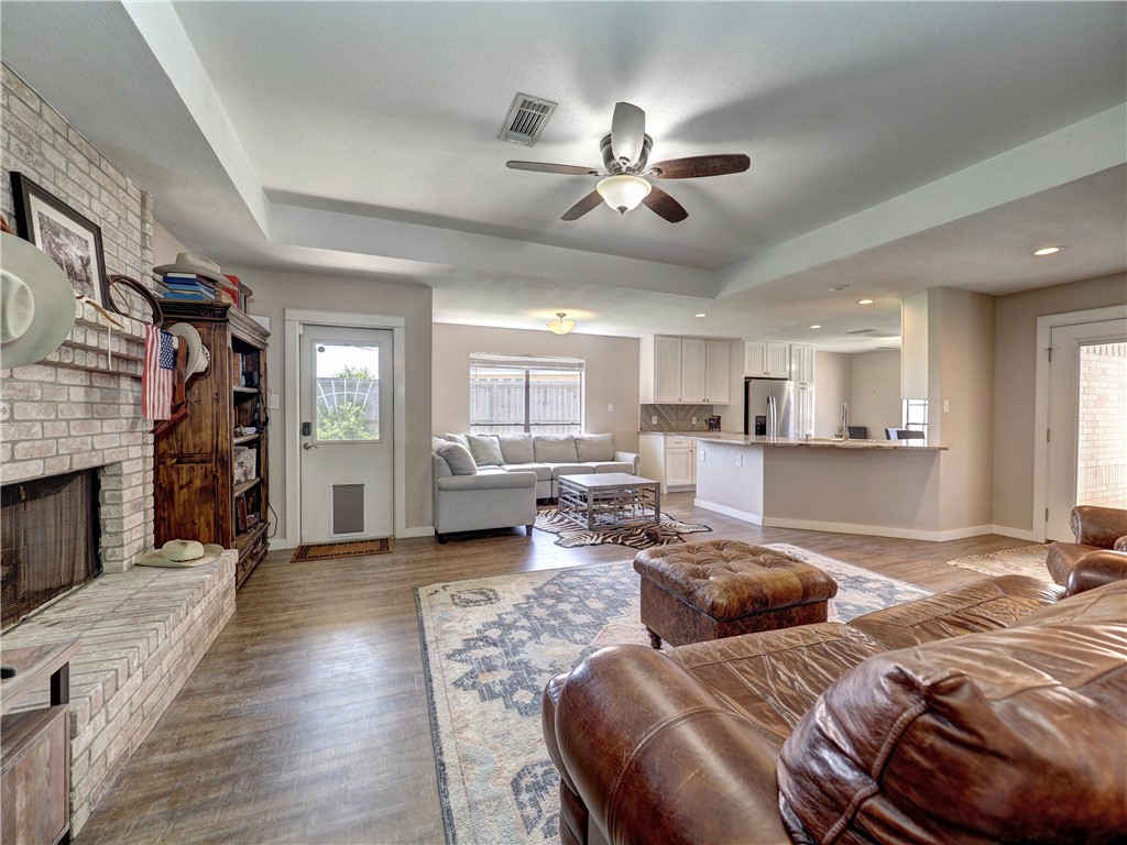 543 Lydia Ann Channel Port Aransas TX 78373