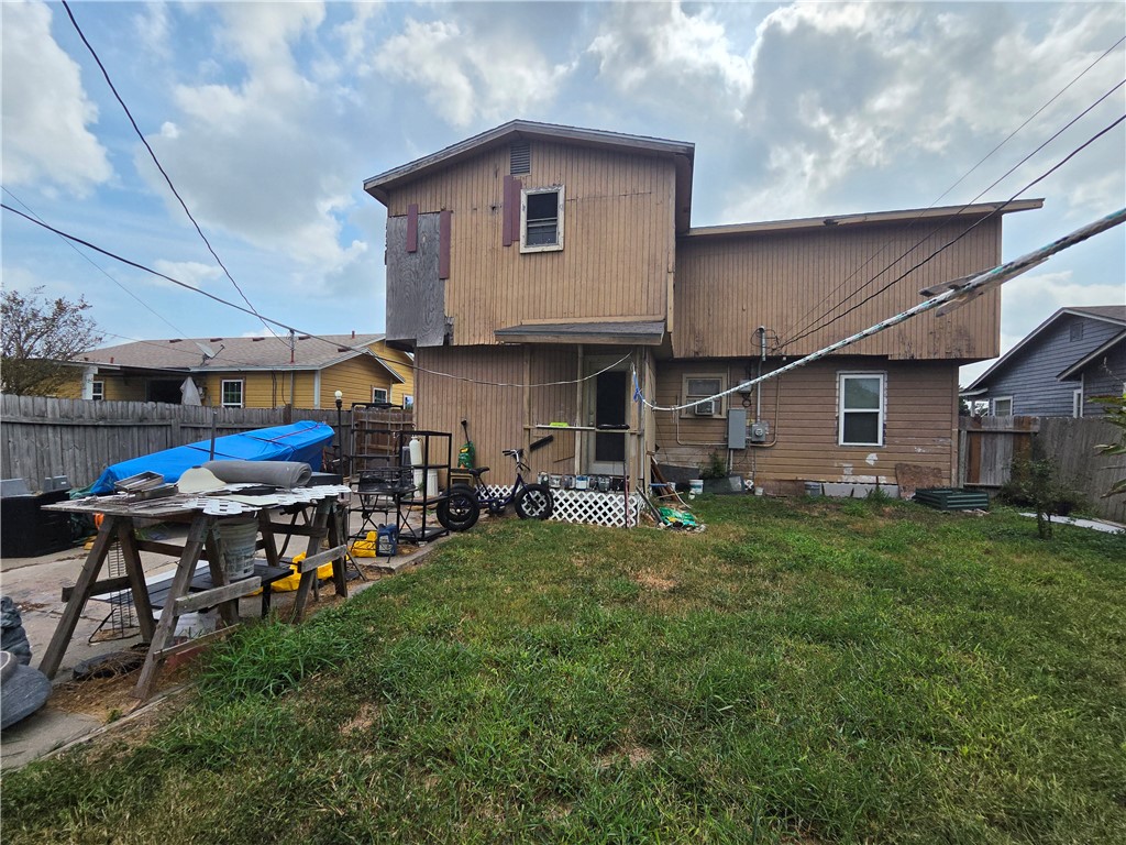 925 Nandina Drive Corpus Christi TX 78408