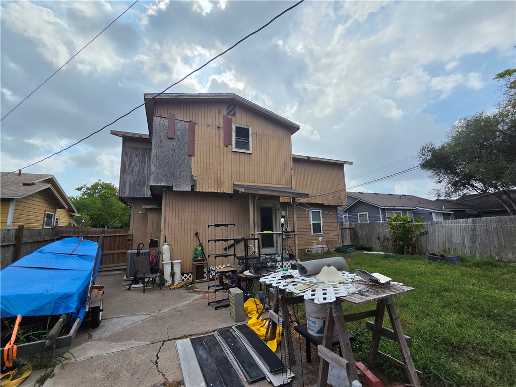 925 Nandina Drive Corpus Christi TX 78408