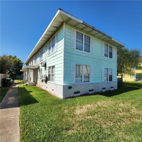 1517 Ocean Drive Corpus Christi TX 78404